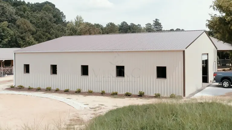 46’x60’x12′ Metal Livestock Shelter